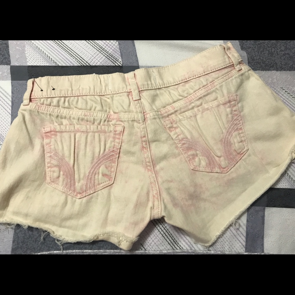 Hollister Brand New with Tag Short Size 25 - Picture 2 of 3